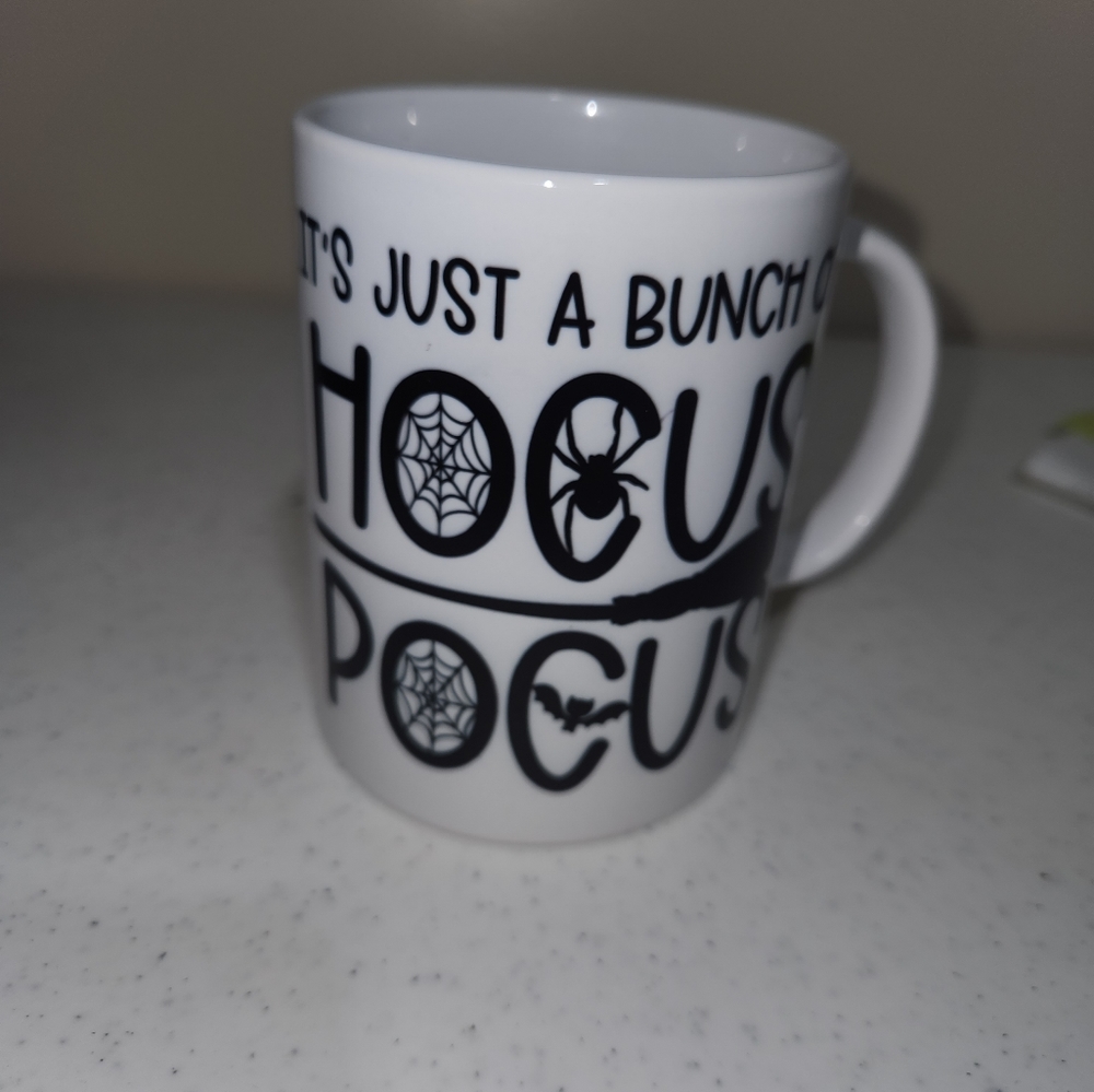 Handmade It's just a bumch of hocus pocus 15oz mug new